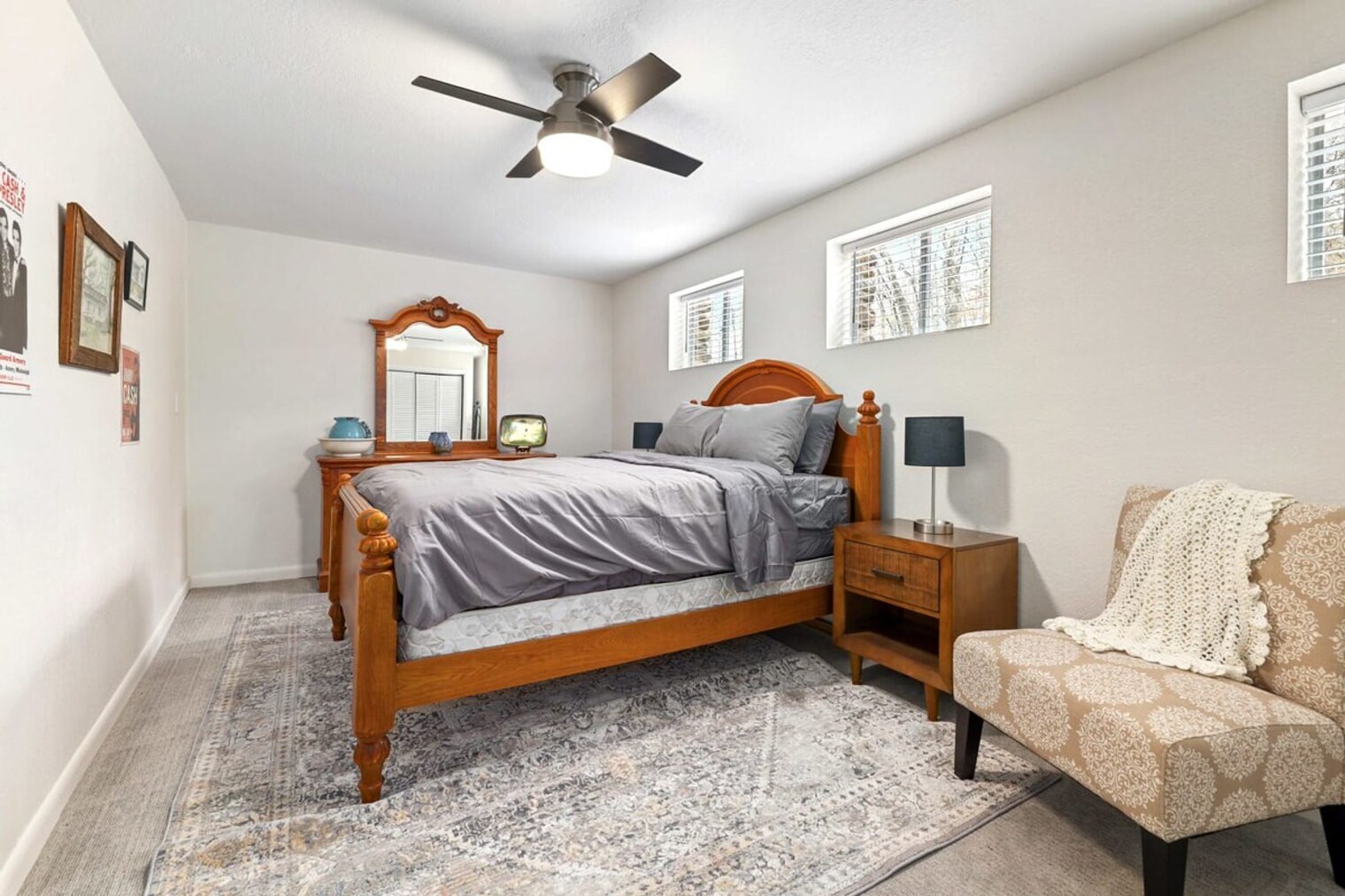 Building Photo - 1232 S Dinsmore Trail