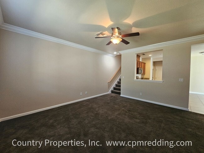 Building Photo - Spacious 5 Bedroom in the Heart of Redding!