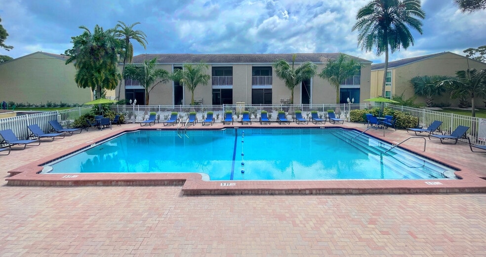 Primary Photo - Garden Grove Apartments