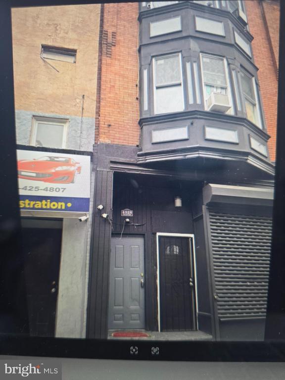 Building Photo - 4328 Frankford Ave