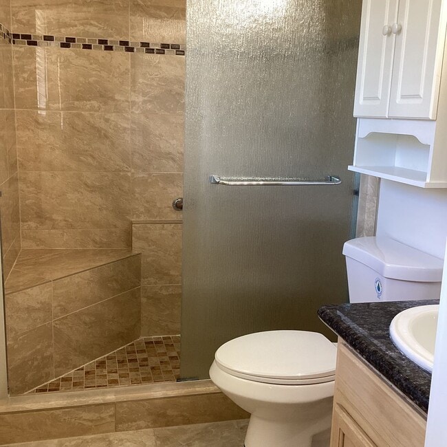Building Photo - Updated 4 bedroom in The Desirable Merrill...