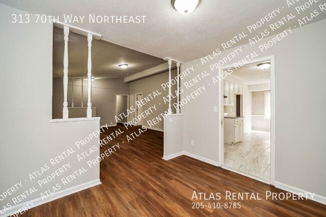 Building Photo - 313 70th NE Wy