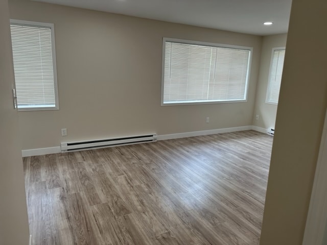 Building Photo - 20 N Maple St