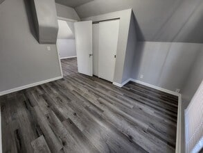 Building Photo - 204 N Military Rd
