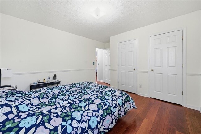 Building Photo - 3592 Kittery Dr SW