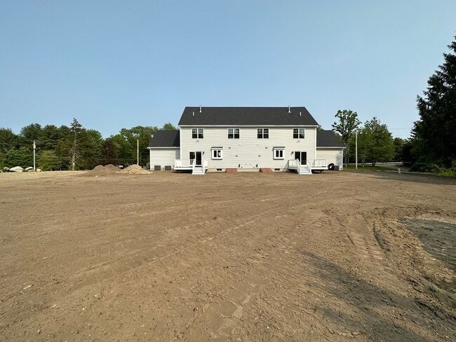 Building Photo - 411 South St