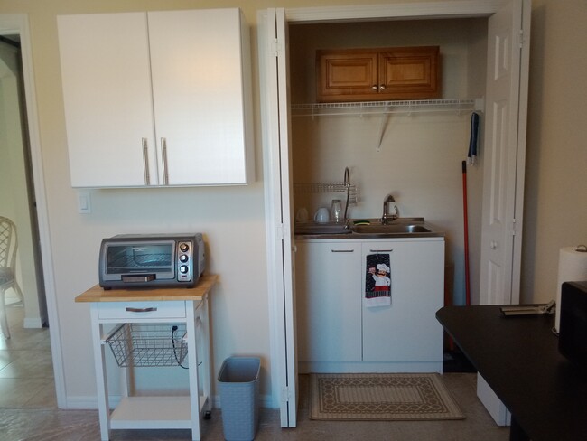 Fully Functional Kitchenette w/ Pantry - 8586 105th Ct