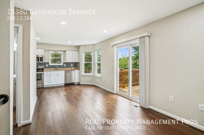Building Photo - 15380 Gatehouse Terrace