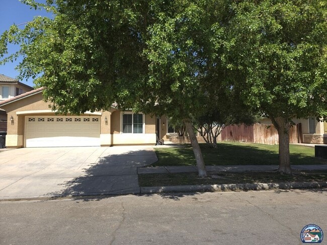Primary Photo - 3450 Rebecca St