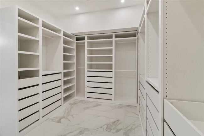 Building Photo - 3212 Preston Hills Cir