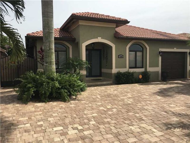 Building Photo - 7748 NW 200th Ln