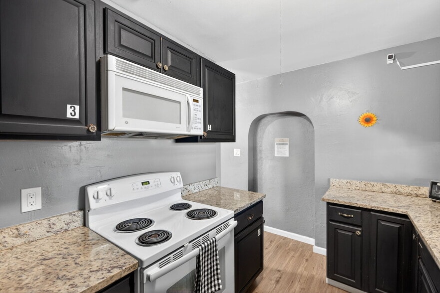Building Photo - 2159 Gerard Ct