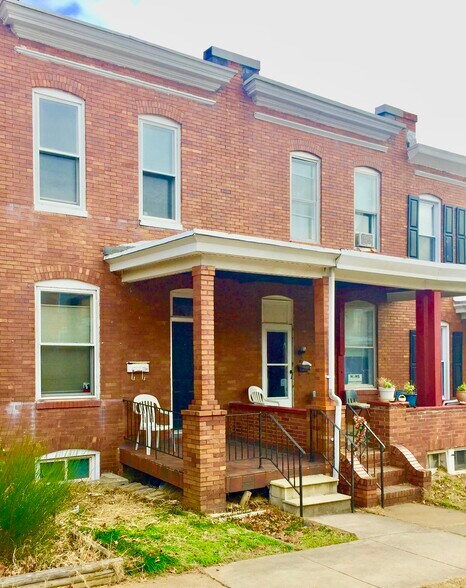 Building Photo - 3020 Kenyon Ave