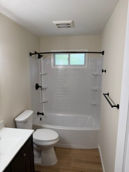 Building Photo - 3623 St Alban Dr