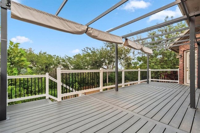 Building Photo - 10116 Scull Creek Dr