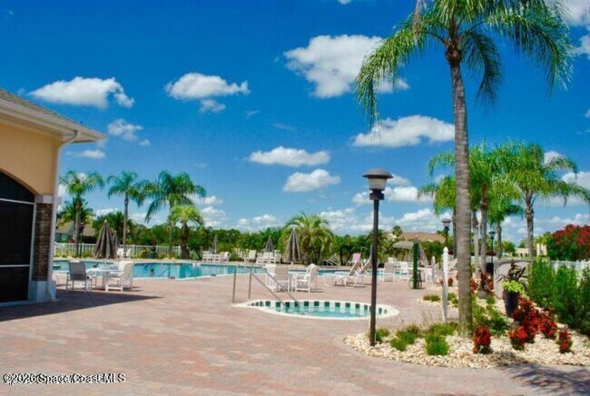 Building Photo - 1610 Lago Mar Dr