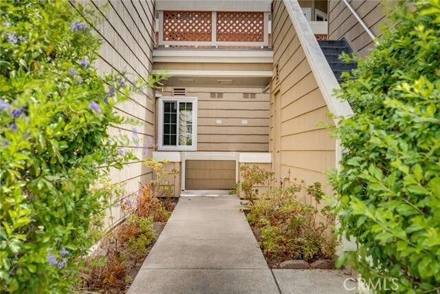 Building Photo - 19442 Sunray Ln