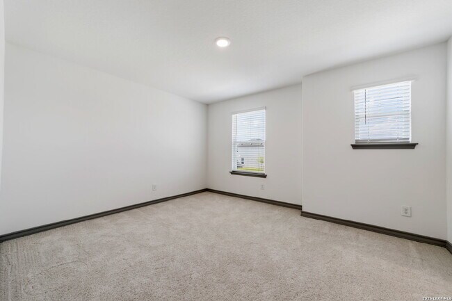 Building Photo - Like New 4 Bedroom Home in Corley Farms with First Floor Primary and Game Room