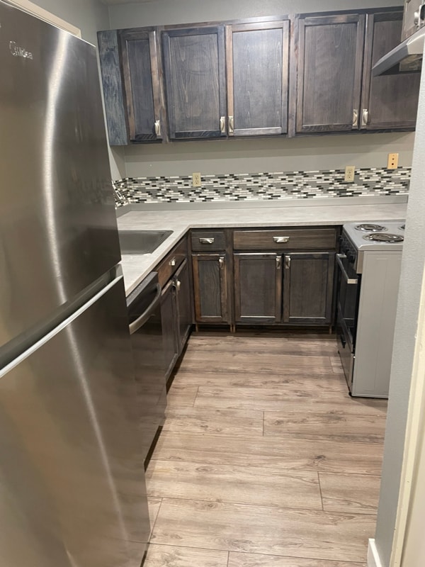 Building Photo - 603 SE 148th Ave