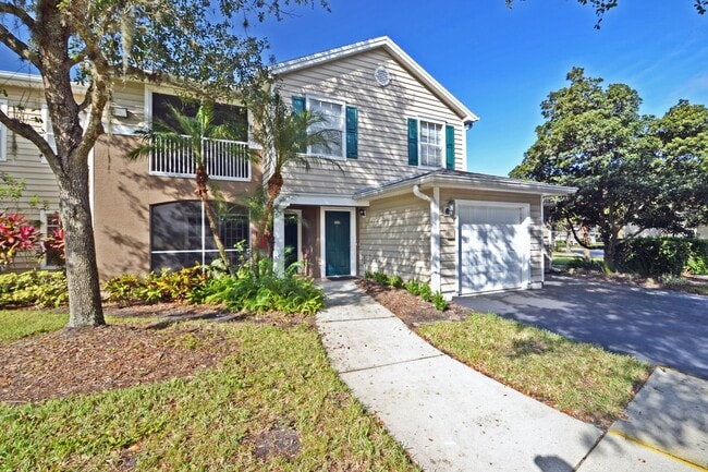 Building Photo - 7428 Vista Way