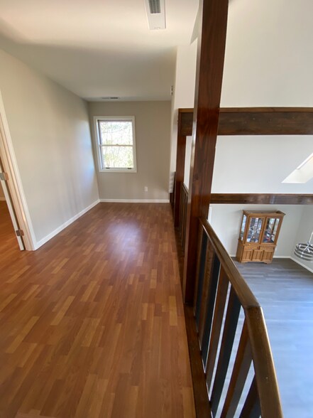 Building Photo - 442 Bradshaw Ln