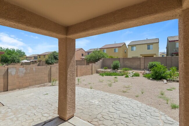 Building Photo - 14364 S Camino El Galan