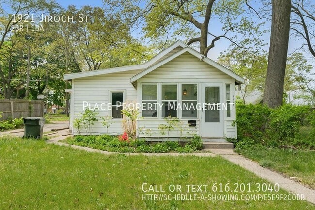 Primary Photo - 1921 Jiroch St