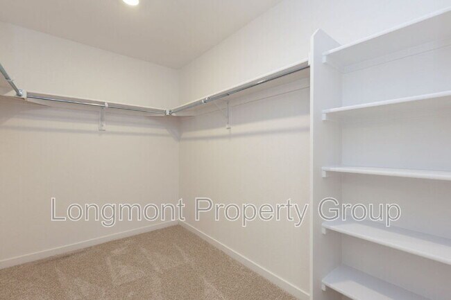 Building Photo - 4206 Sandstone Dr