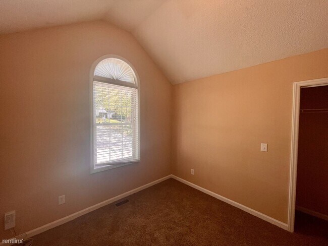Building Photo - 3 br, 2 bath House - 3353 Neptune Dr