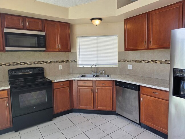 Building Photo - 14209 Avonlea Ct