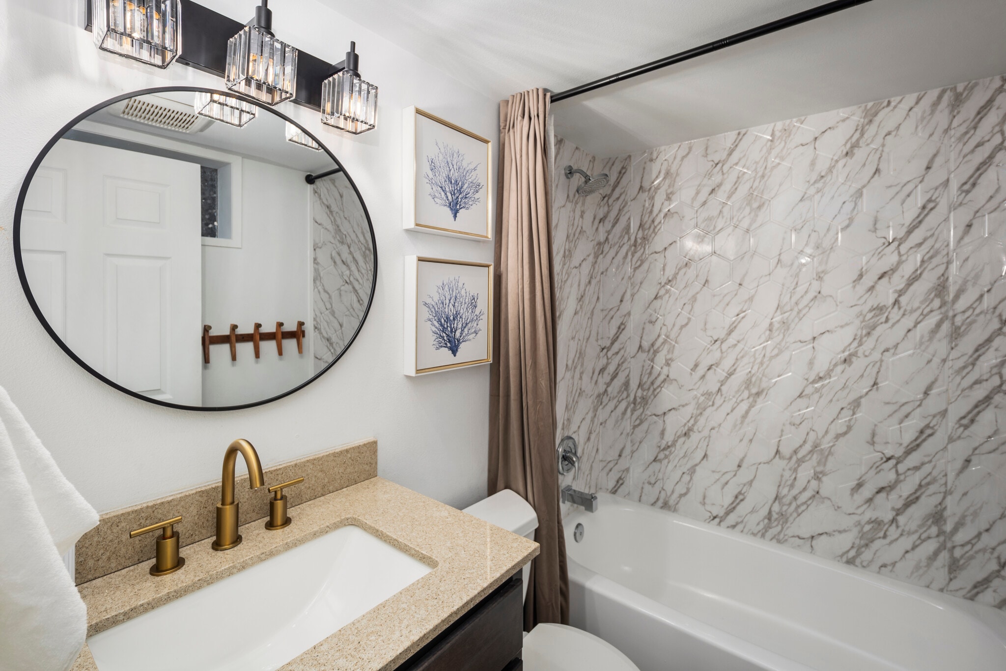 Building Photo - 9301 Linden Ave N