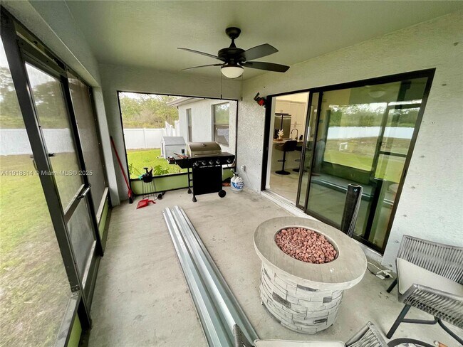 Building Photo - 1703 Edison Ave