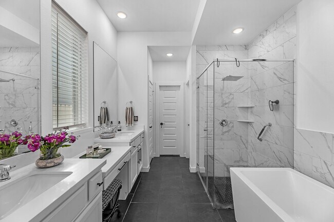 Building Photo - 4818 Nodding Thistle Trail