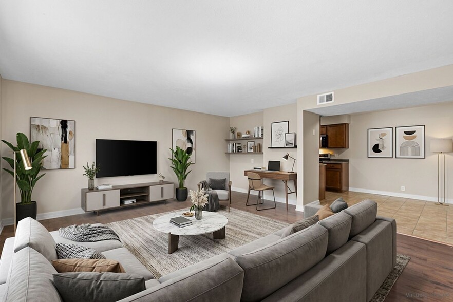 Interior Photo - The Park Terrace