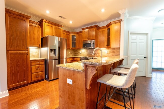 Building Photo - 525 W Mossyleaf Dr SW