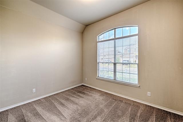 Building Photo - 10121 Waterstone Way