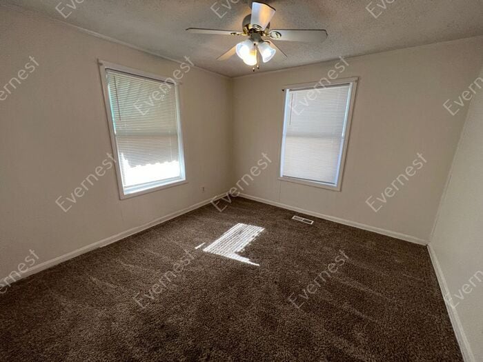 Building Photo - 7930 7th Ct S