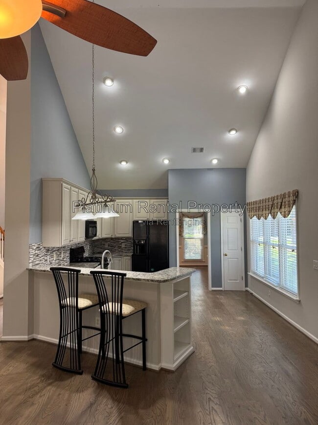 Building Photo - 720 Treadstone Ct