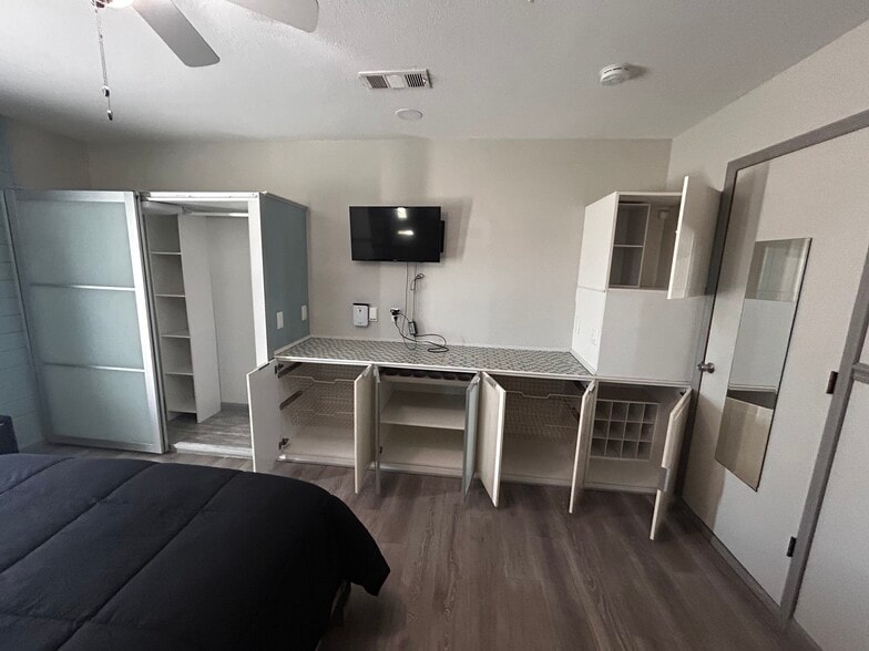 Building Photo - 1518 Mississippi Ave