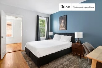 Building Photo - Room in Shared 5 bed/2 bath home in Allston