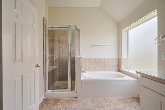 Building Photo - 4627 Adobe Pines Ln
