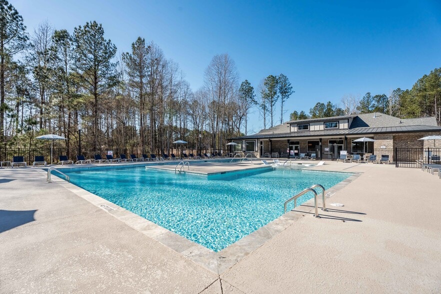 Building Photo - Comet North Raleigh