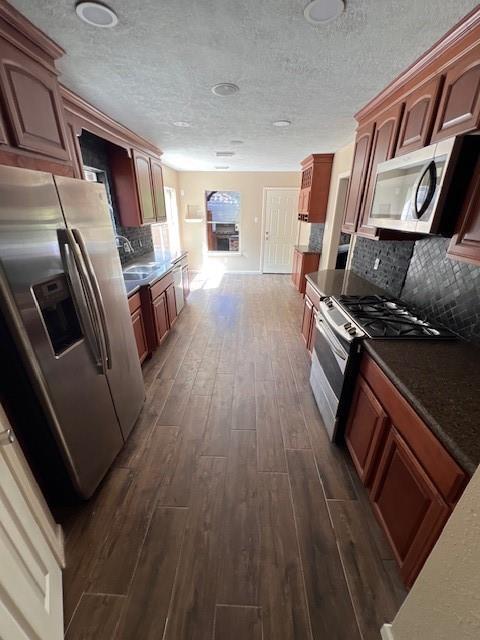 Building Photo - 2602 Cloverfield Ct
