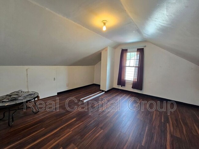 Building Photo - 310 Claremont Ave