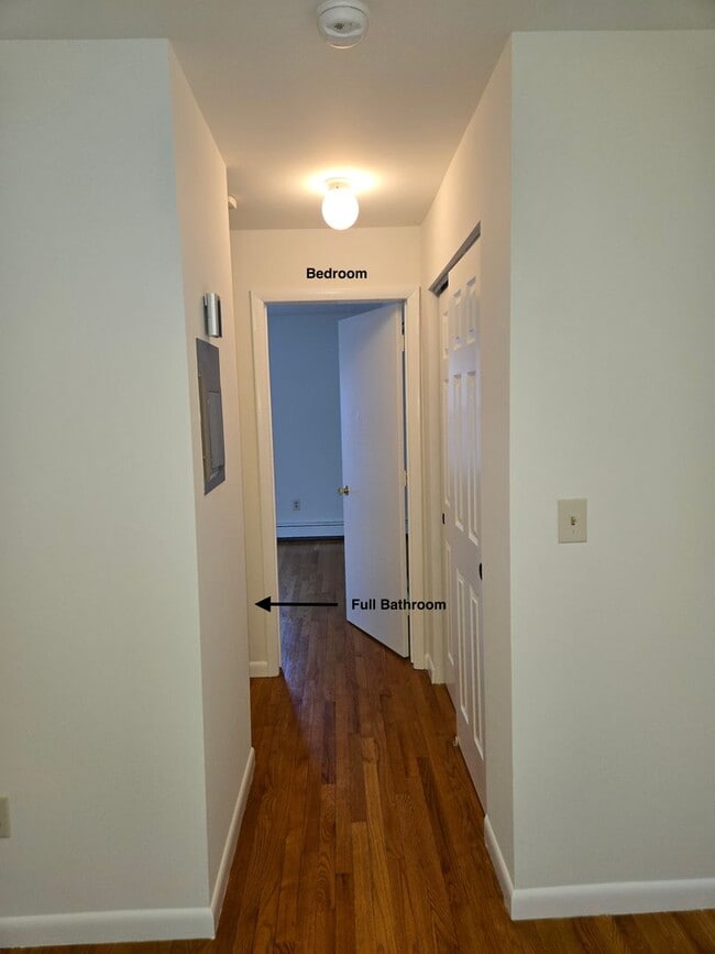 Building Photo - Updated, spacious 1st fl 1-bedroom/1-bathroom condominium with most utilities included & lots of ...