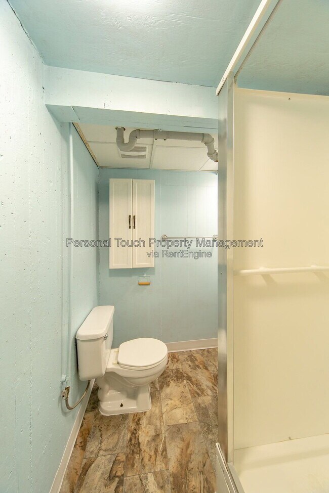 Building Photo - 1422 11th St N