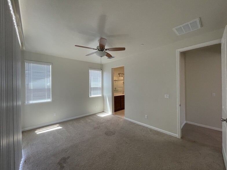 masterbed - 710 Marybelle Dr