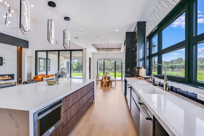 Building Photo - 1806 Lauren Dr