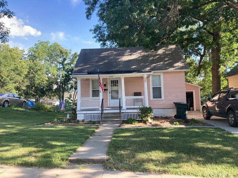 Building Photo - 1245 Van Dorn St