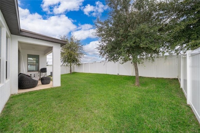 Building Photo - 2022 Redbay Ave